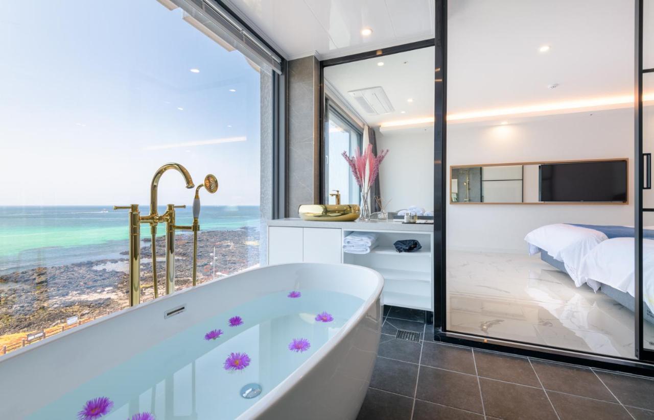 Hotel Mer Bleue Jeju by Eksteriør bilde