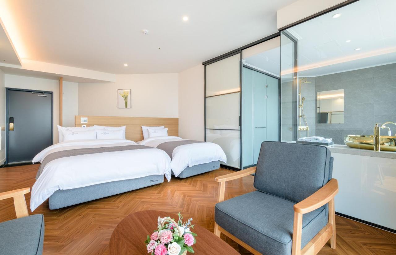 Hotel Mer Bleue Jeju by Eksteriør bilde